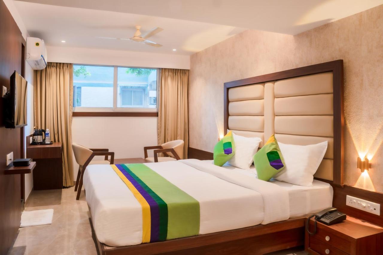 Treebo Serenity Inn, Koregaon Park Пуна Экстерьер фото